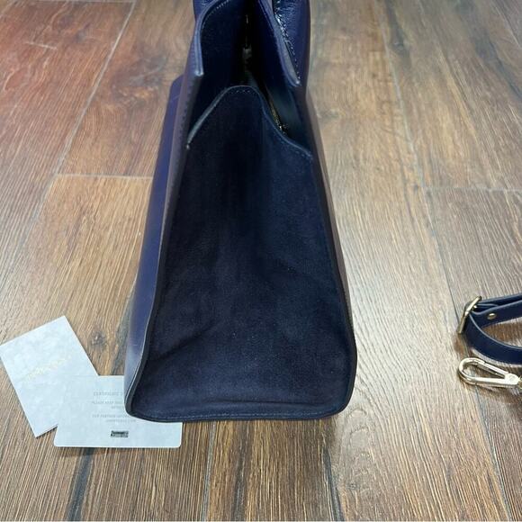 Jimmy choo large Riley crossbody tote bag in navy - Picture 9 of 16